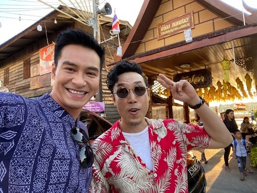 ใหญ่