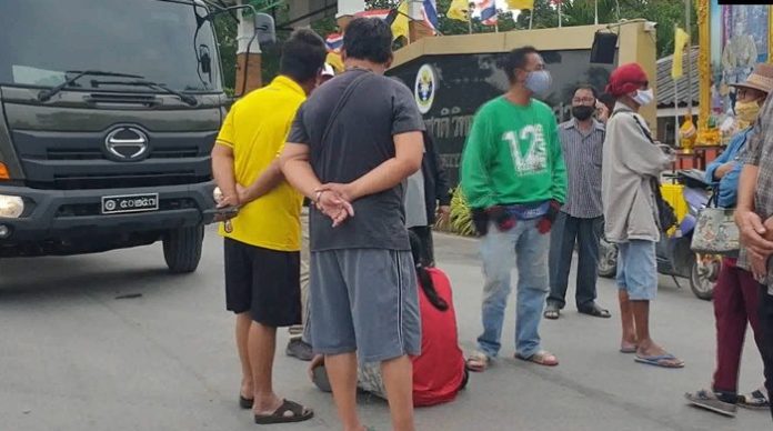 ชาวบ้านขวางตั้งโรงพยาบาลสนาม