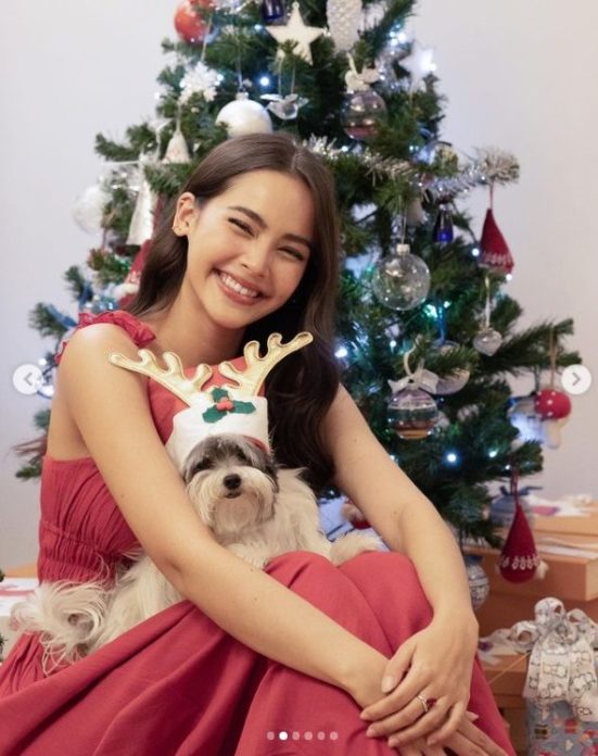 รวมดารา ธีมคริสต์มาส