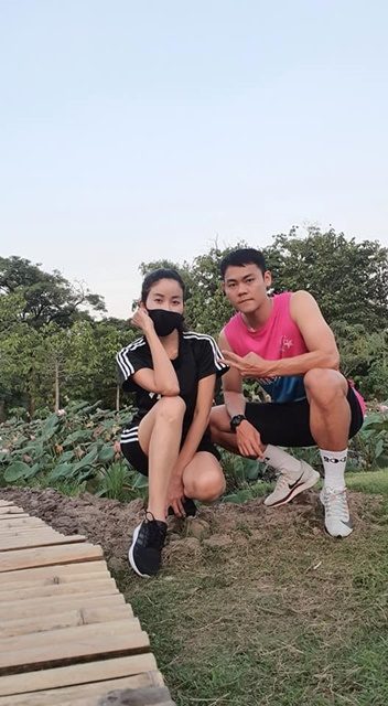 ปิ๋ม ซีโฟร์ โชว์สวีต ควง เงิน ชัยวัฒน์