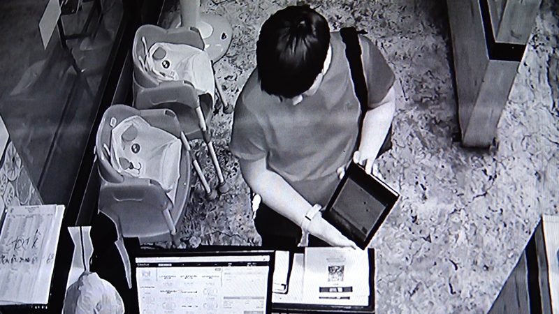 สาวสองวัย 21 ปี เข้าคืนเงิน-ขอโทษ ร้านชาบู ในพื้นที่ จ.เลย แล้ว