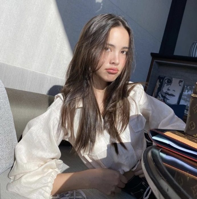 ญาญ่า แช่น้ำ ชื่นชมธรรมชาติ