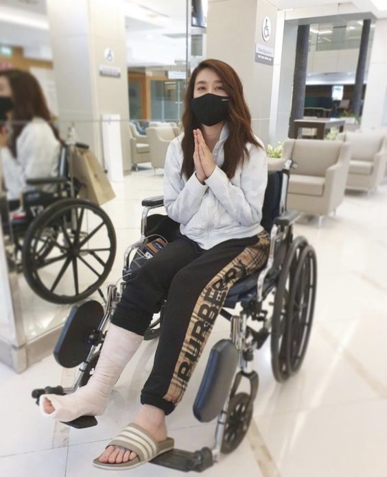 เชียร์ ฑิฆัมพร เกิดอุบัติเหตุ