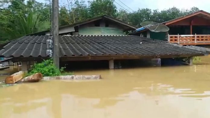 ท่วมฉับพลัน