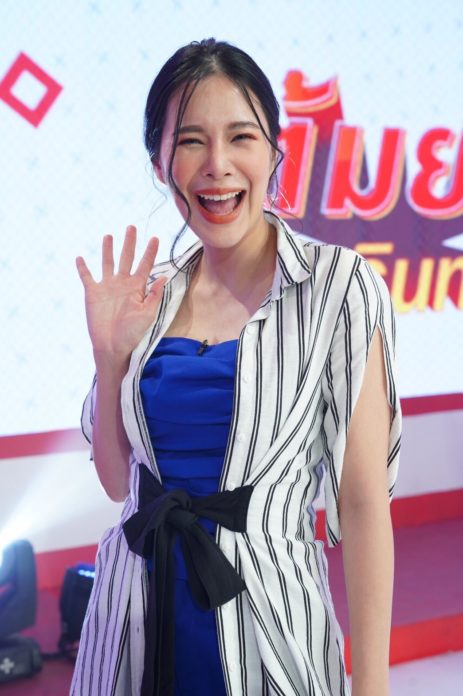 โบวี่ อัฐมา ยอมรับ 