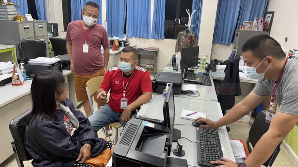 ผัวเมาเหล้า ตบตีบีบคอ เมียคว้ามีดได้ แทงสวนสาหัส แพทย์สุดยื้อดับสลด