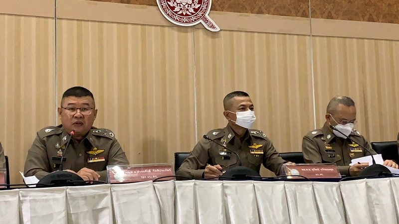 ผบ.ตร. นำทีมแถลงผลปฏิบัติการ ถอนรากถอนโคน ขบวนการลักลอบขน แรงงานต่างด้าว