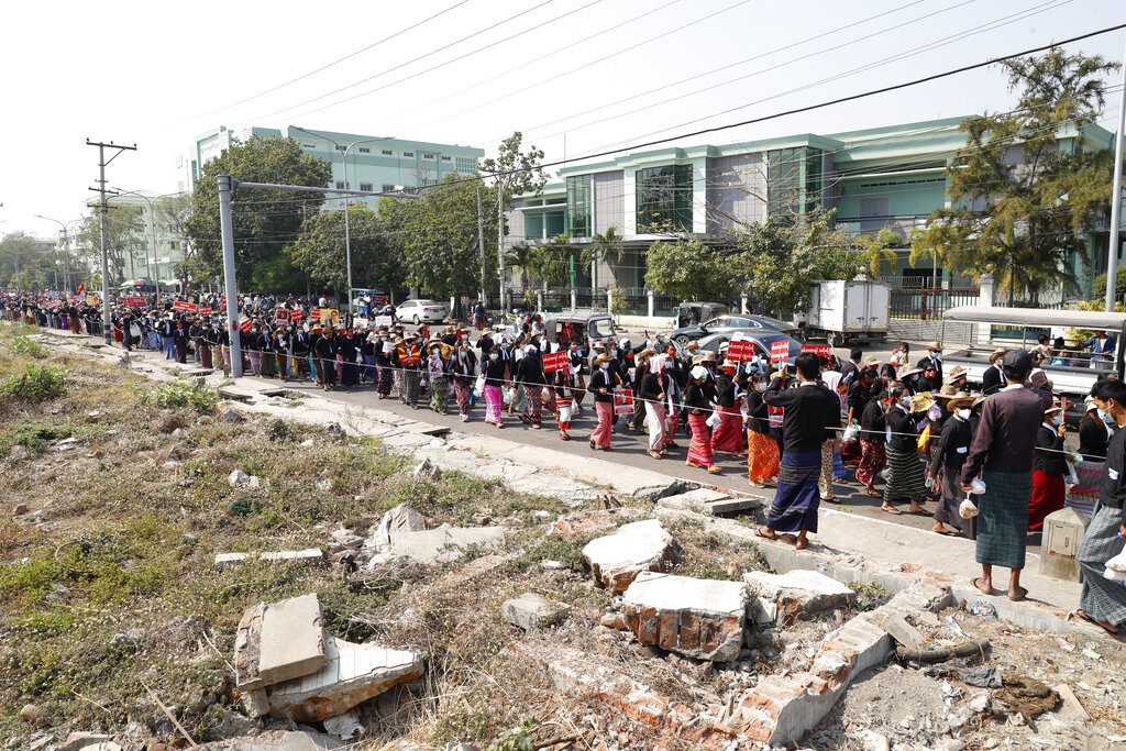 เมียนมาชุมนุม