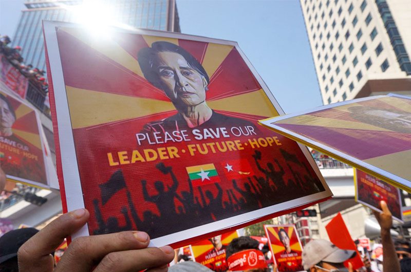 กองทัพขู่อีกจุดจบผู้ประท้วง “สูญเสียชีวิต”