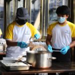 สิงห์อาสา เติมเสบียง 4 โรงพยาบาลสนาม จ.สมุทรสาคร สู้โควิด-19
