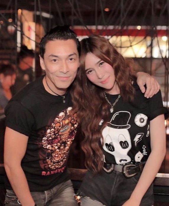 ปู แบล็คเฮด ควง นุ๊กซี่ เปิดใจรักต่างวัย ชาวเน็ตสะดุดน้ำหนักตัวฝ่ายหญิง โพสต์แจงทันที