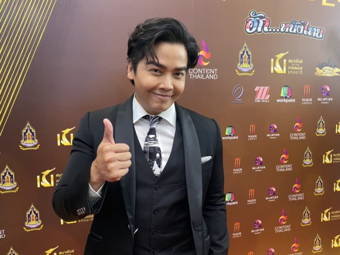 พีเค ปิยะวัฒน์ 