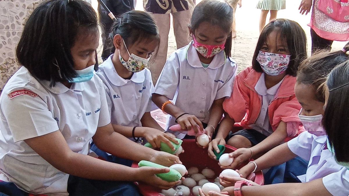 สดจากเยาวชน - ไข่เค็มเด็กโคราช เพิ่มรายได้-สู้วิกฤตโควิด สดจากเยาวชน - ไข่เค็มเด็กโคราช เพิ่มรายได้-สู้วิกฤตโควิด