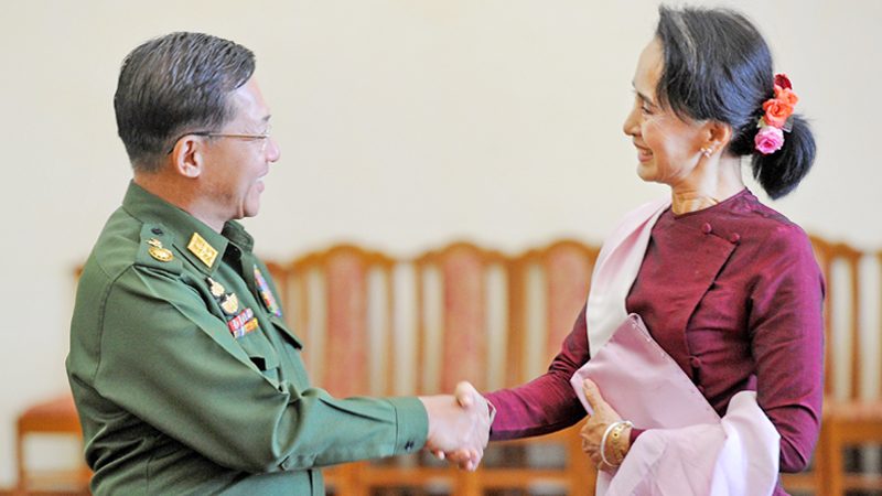 ทัพพม่าประกาศ “สถานการณ์ฉุกเฉิน” 1 ปี พร้อมตั้งนายพลรักษาการประธานาธิบดี