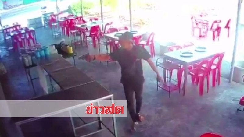 ตำรวจ คุมตัว ลูกหัวร้อน ยกพวกรัวยิงขู่ร้าน หมูกระทะ ในพื้นที่ จ.ตรัง อ้าง ถูก พ่อครัวสักลาย ด่าบุพการี-โชว์กร่าง มอบตัว