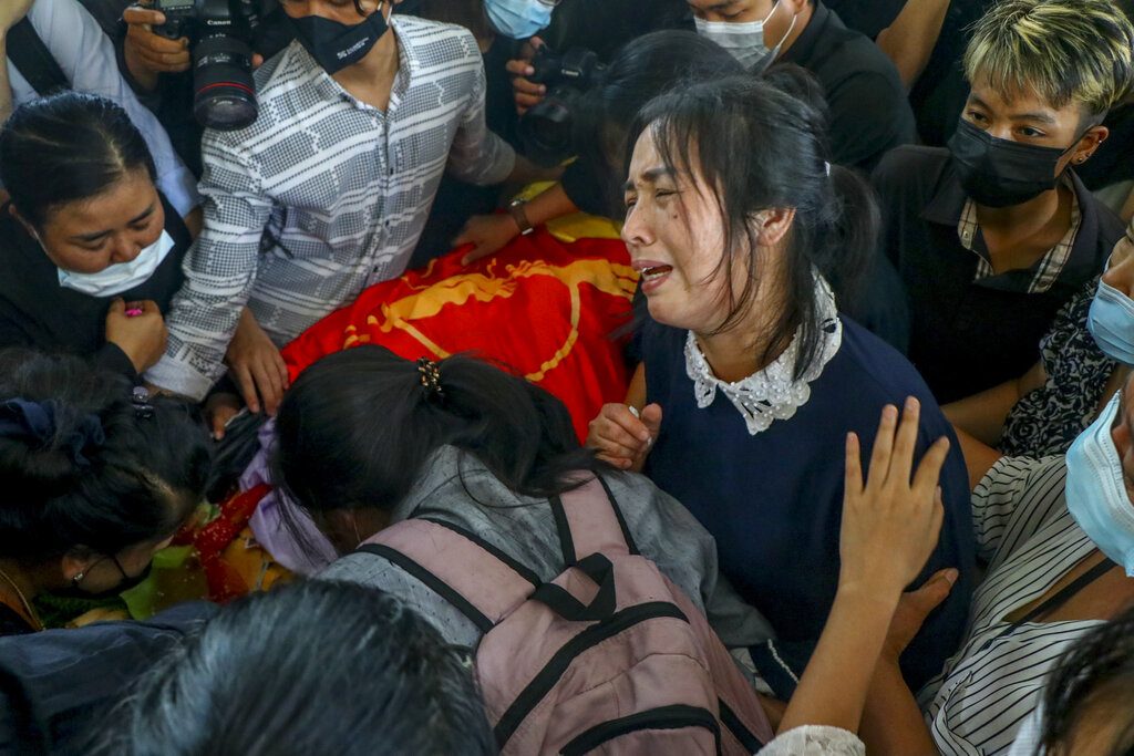 ชุมนุมต้านรัฐประหารเมียนมา