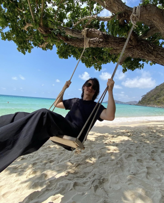 แบงค์ ปวริศร์ เผยรูปย้อนอดีต