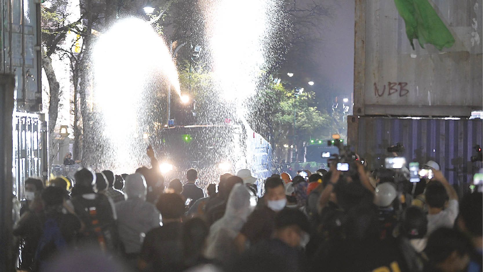 คอลัมน์ วิเคราะห์การเมือง – ทิศทาง แนวโน้ม หลัง #ม็อบ20มีนาคม