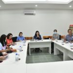 ‘กรมเจรจาฯ’ หนุนหอยเป๋าฮื้อภูเก็ตใช้สิทธิ์ FTA บุกตลาดจีน  พร้อมนำทีมผู้เชี่ยวชาญช่วยปั้นผ้ามัดย้อม เป็นสินค้าส่งออกสำคัญของท้องถิ่น