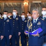กองทัพอากาศ มอบประกาศนียบัตร-เข็มนภาภิวุฒิ