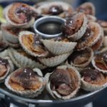 ร้านหอยจ๋า อร่อยจี๋ เปิบความสด ดารา-คนดัง แห่จองโต๊ะ!