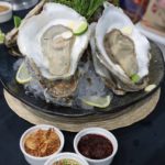 ร้านหอยจ๋า อร่อยจี๋ เปิบความสด ดารา-คนดัง แห่จองโต๊ะ!