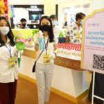‘ไอคอนสยาม’ ฉลองปีใหม่ไทยแบบนิว นอร์มอล จัดงาน ‘ไอคอนสยาม มหัศจรรย์เจ้าพระยา มหาสงกรานต์’ สักการะพระพุทธรูปศักดิ์สิทธิ์ สาธิตทำพวงมโหตร ให้เที่ยวได้แบบไร้กังวล