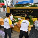 สิงห์อาสา เติมเสบียงน้ำดื่ม-อาหาร เข้ารพ.หลักและรพ.สนามต่อเนื่อง
