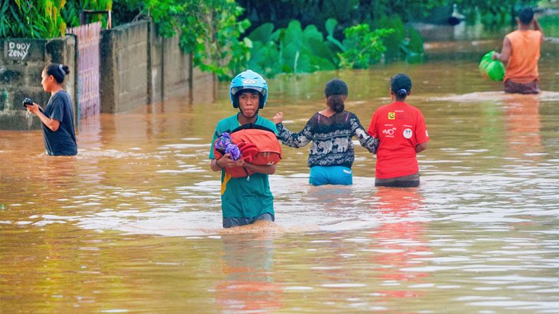 เหยื่อน้ำท่วม “อินโดฯ-ติมอร์เลสเต”