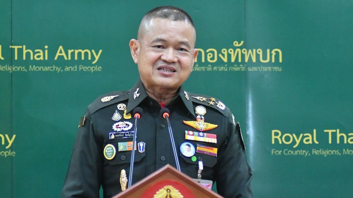 ‘บิ๊กบี้’ สั่งเข้มตรวจชายแดนไทย-มาเลเซีย สกัดลักลอบเข้าเมือง ตรวจพื้นที่ก่อสร้างกันคลัสเตอร์ใหม่