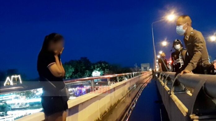 นาทีชีวิตสวป.ชาร์จ
