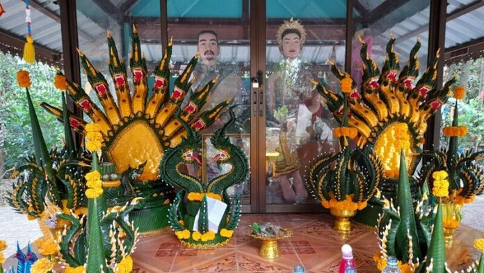 พ่อปู่แม่ย่าวัดป่าคำชน
