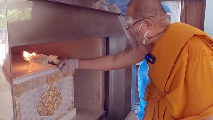   วัดตื่นตัวเผาศพโควิด