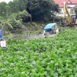 กรมโยธา ส่งเรือสนับสนุน กรมชล กำจัดผักตบชวาคลองบางบัวทอง