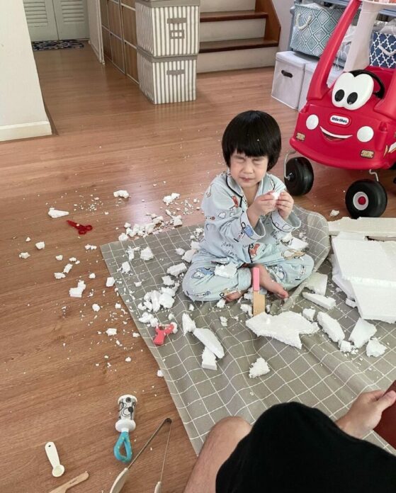 เอ้ก บุษกร - กัปตัน ภูธเนศ