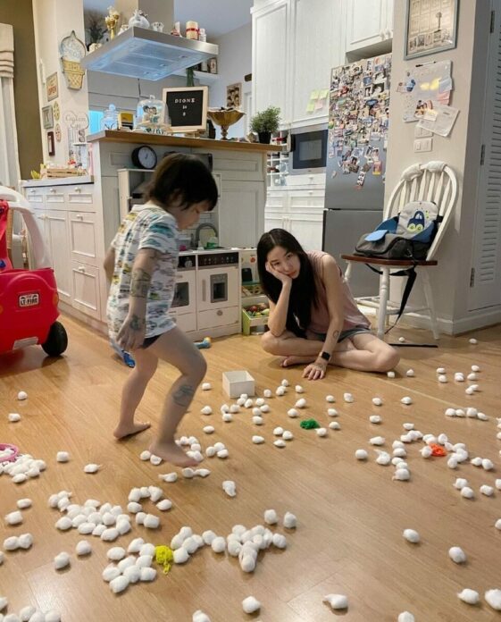 เอ้ก บุษกร - กัปตัน ภูธเนศ