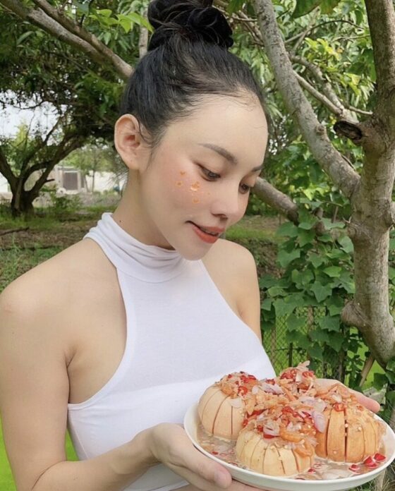 เอมมี่ อมลวรรณ แชร์เรื่องราวดีๆ