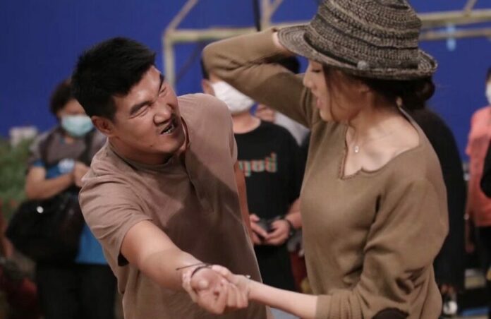 ตงตง มีผวา สมรักษ์ โวยลูกสาว
