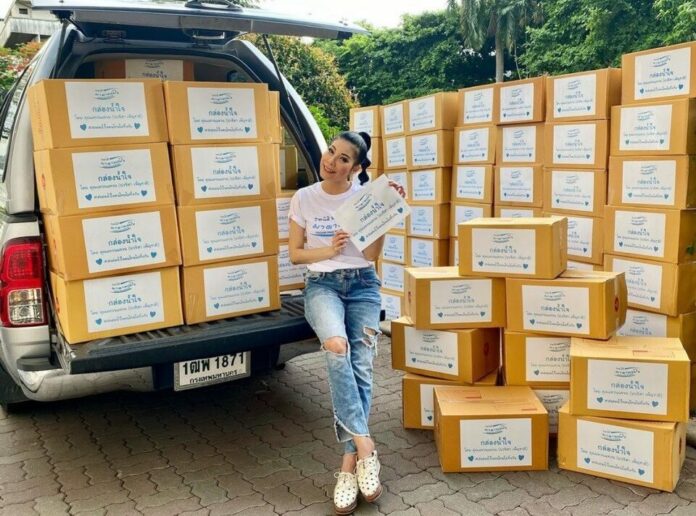 แหวนแหวน ปวริศา พร้อมส่งกล่องน้ำใจ