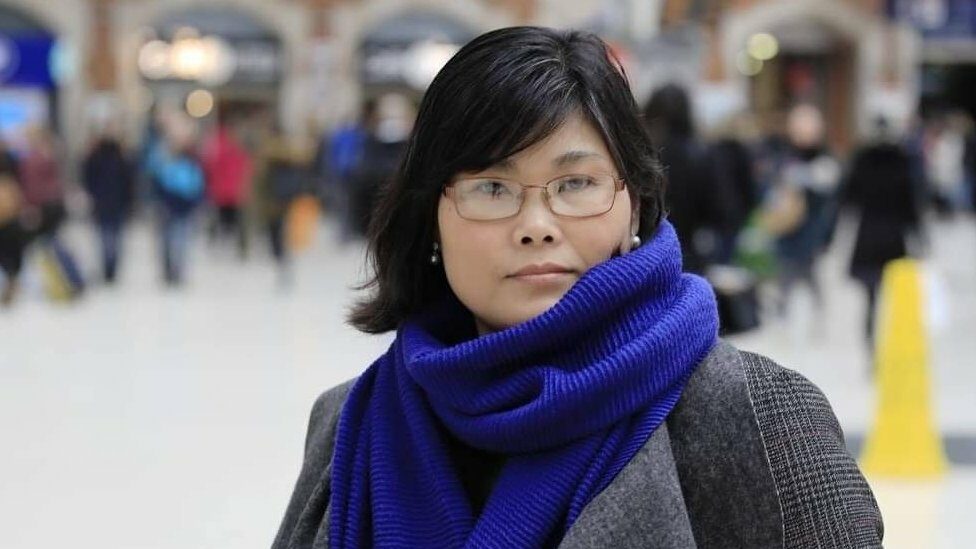Jihyun Park in a train station in central London