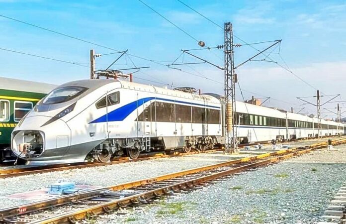 รถไฟลาว-จีนดีเดย์ 2 ธ.ค.64