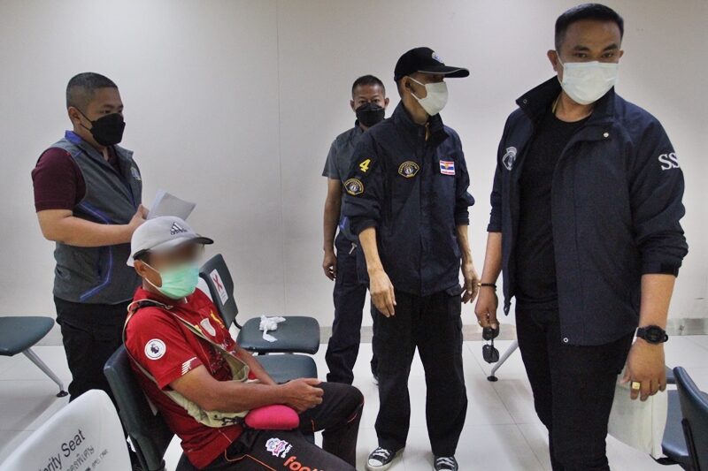กองปราบ-คอมมานโด นำกำลังบุกรวบ ผอ.ฉาว หนีโทษคุก 46 ปี คดีแชทหื่นนักเรียน ม.2