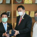 เอฟบีที ต้อนรับรัฐมนตรี 2 กระทรวงฯ เยี่ยมจุดฉีดวัคซีนโควิด-19