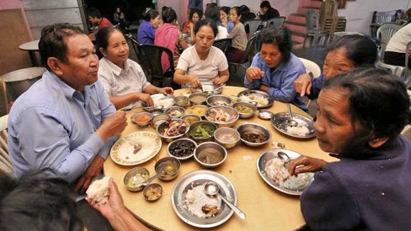 เมีย-ลูก-หลาน 181 คน สิ้นใจวัย 76 ปี
