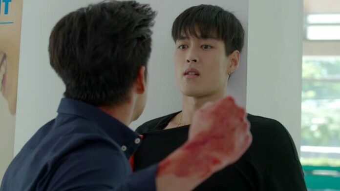 อาเล็ก ธีรเดช ถูกทัวร์ลงแน่น