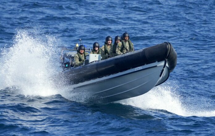 โชว์แสนยานุภาพข่มปูติน
