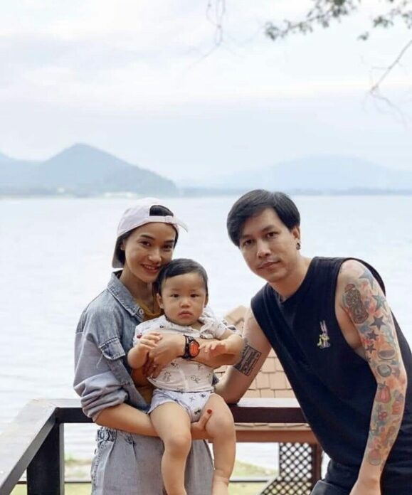 บอย สามี ชมพู่ ก่อนบ่ายฯ
