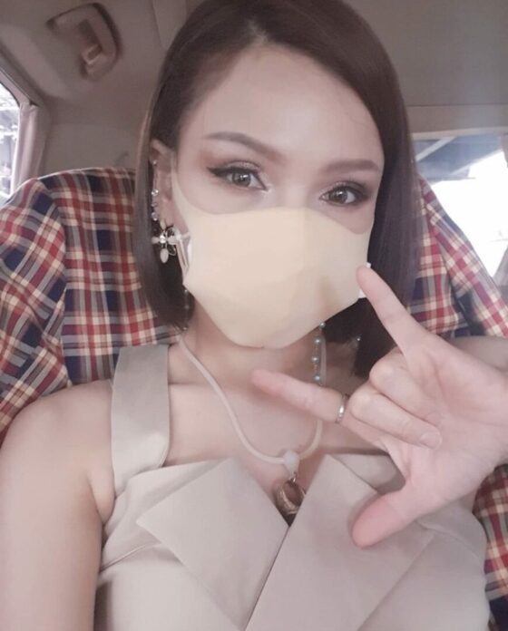 แคนดี้ โพสต์เศร้า