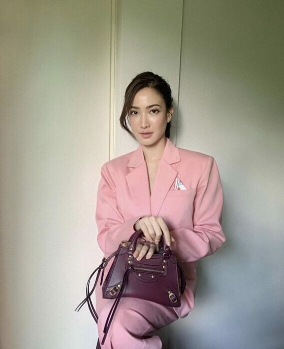แต้ว ประชาสัมพันธ์