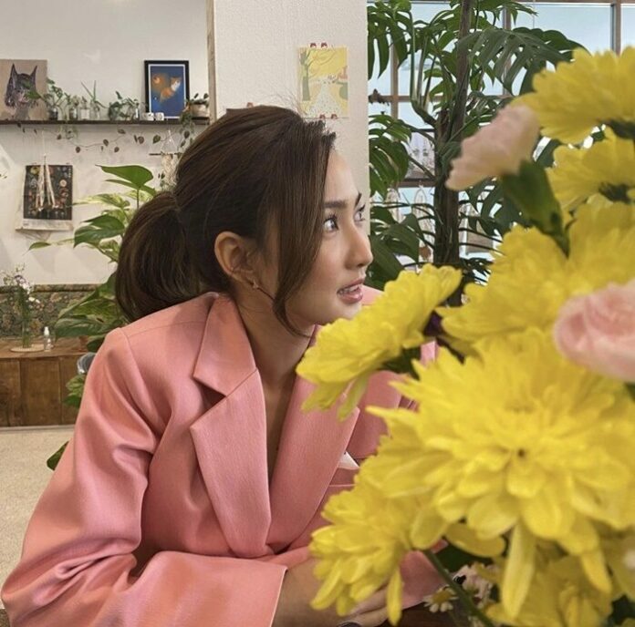 แต้ว ประชาสัมพันธ์
